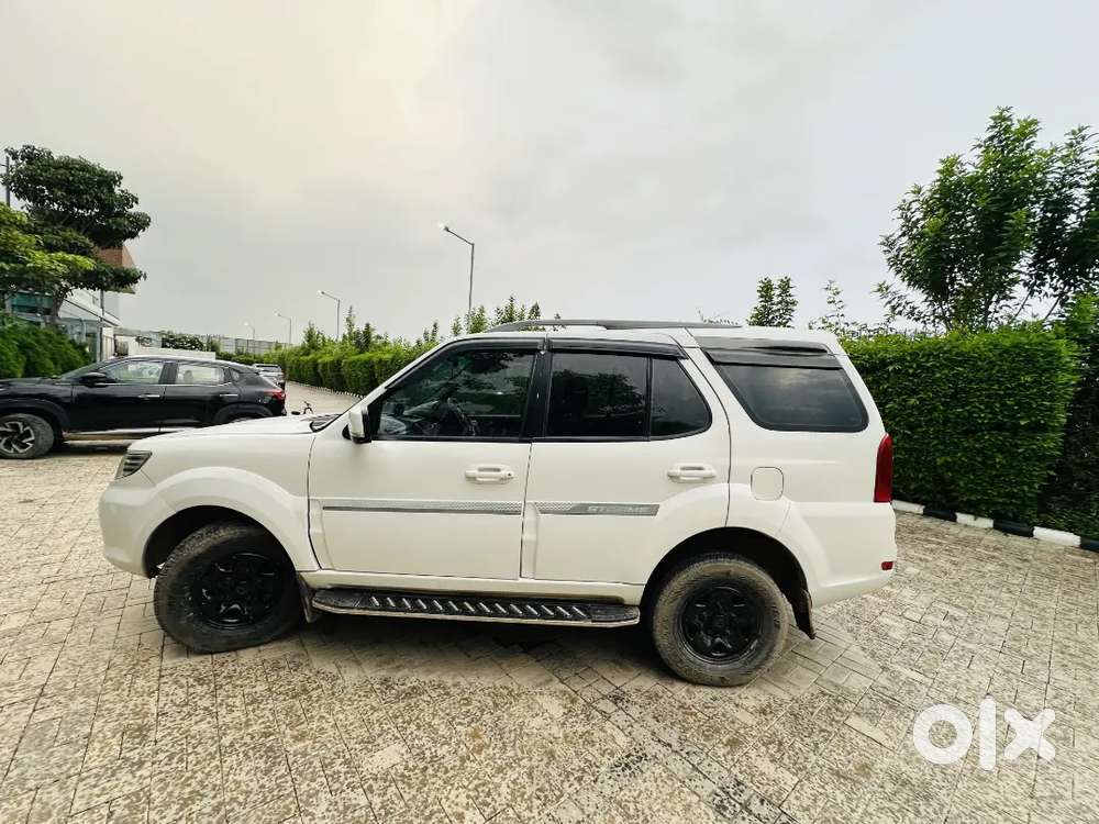Hr30 Registered Tata Safari Storme 2017 Diesel Well Maintained