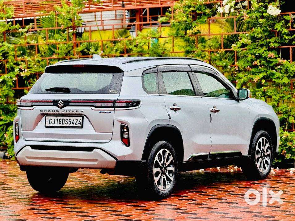 Maruti Suzuki Grand Vitara 1.5 Zeta Smart Hybrid, 2025, Petrol