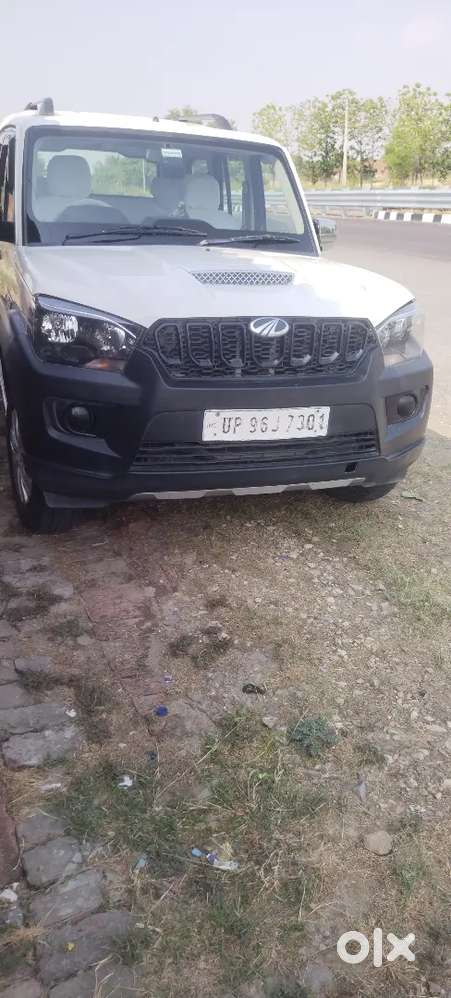 Mahindra Scorpio 2019 Diesel 92563 Km Driven