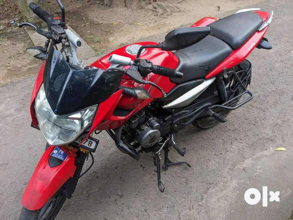 Pulsar 135 second discount hand