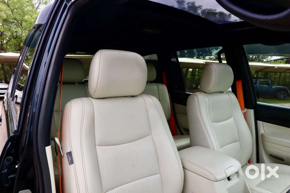 Toyota Land Cruiser Prado Vx, 2012, Petrol