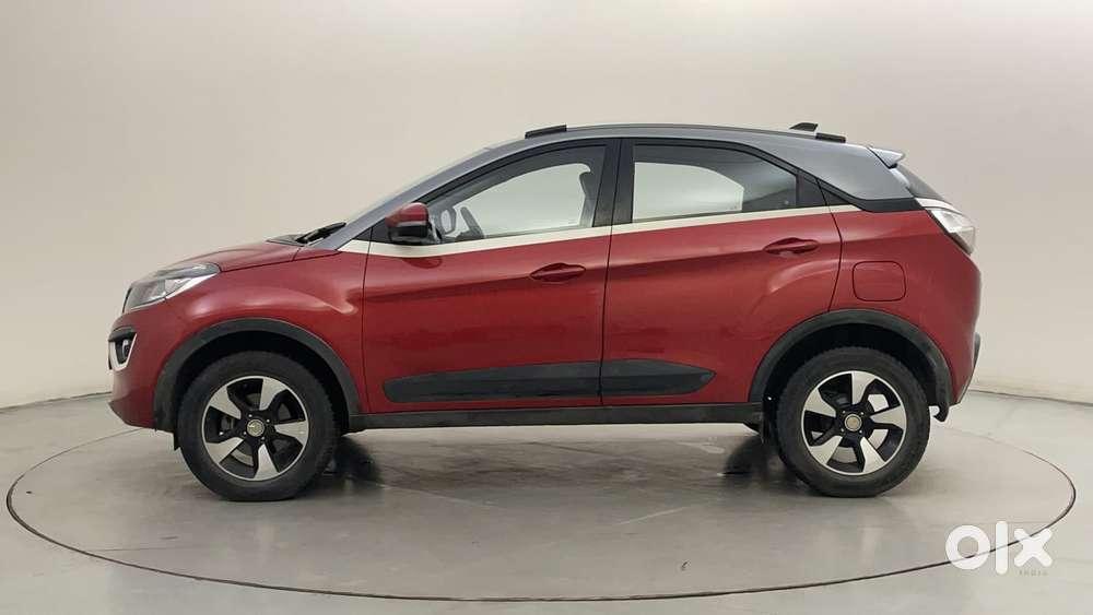 Tata Nexon 1.2 Revotron Xza Plus (l), 2018, Petrol