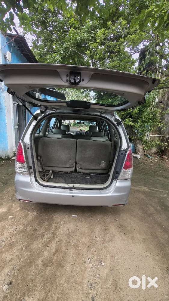 Toyota Innova 2009 Diesel Well Maintained
