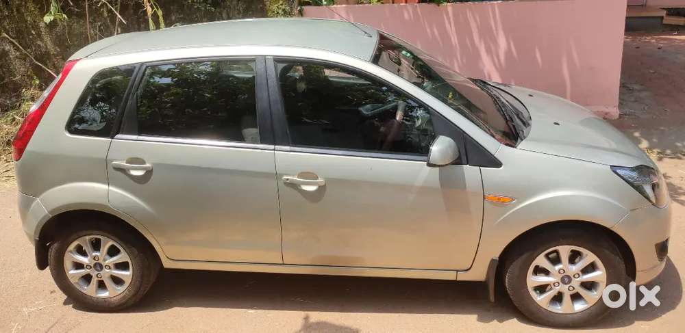 Ford Figo Diesel Titanium Full Option Single Owhner