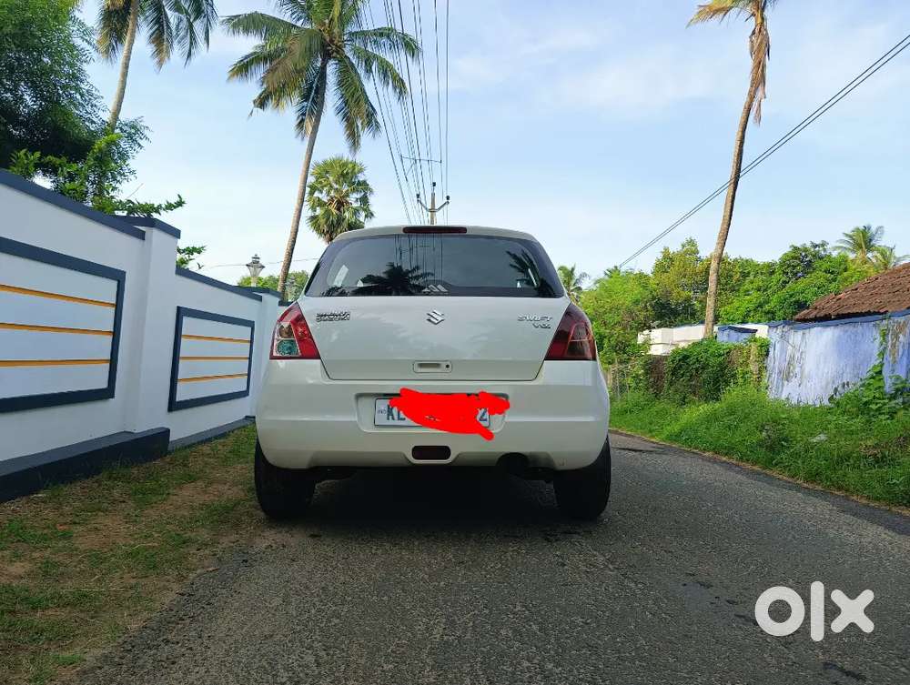 Maruti Suzuki Swift 2011 Diesel 110000 Km Driven