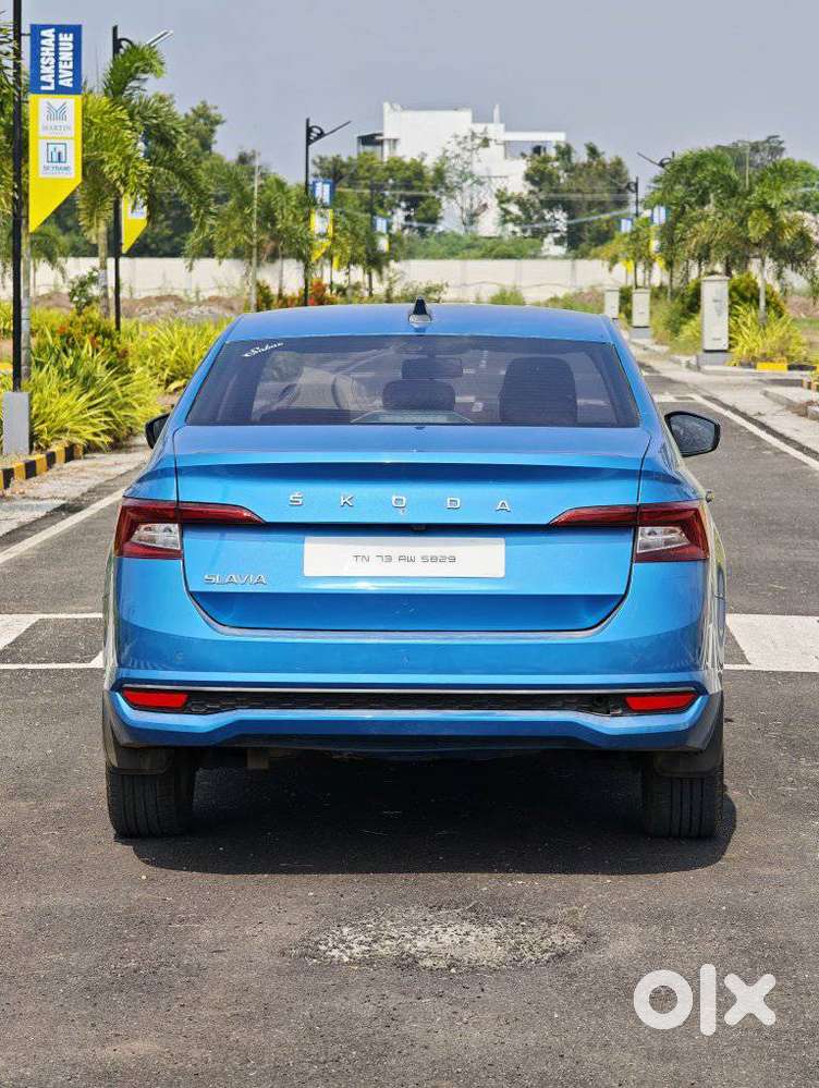 Skoda Slavia 1.0 Ambition Tsi, 2022, Petrol