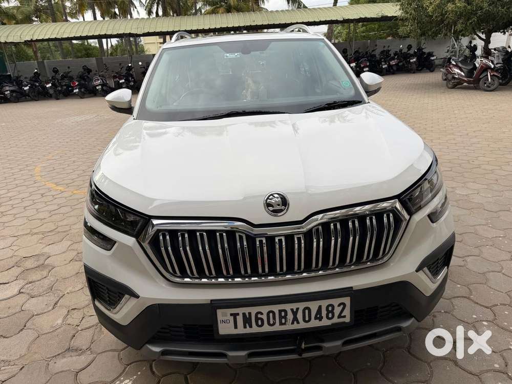 Skoda Kushaq 1.0 Tsi Style At (6 Airbags), 2023, Petrol