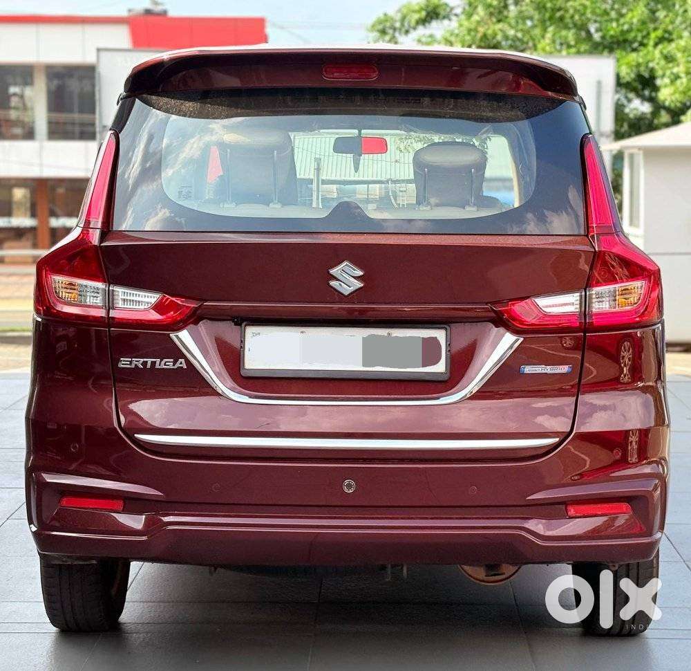 Maruti Suzuki Ertiga 1.5 Vxi, 2022, Petrol