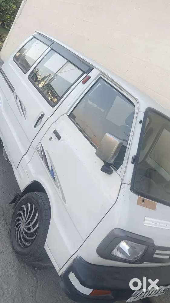 Maruti Omni