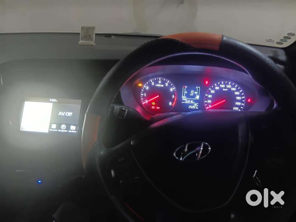 Hyundai Elite I20 Sportz Plus (dual Tone) Good Condition-only 25k Kms!