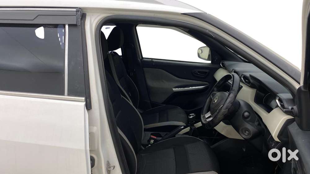 Nissan Magnite 1.0 Xe, 2022, Petrol