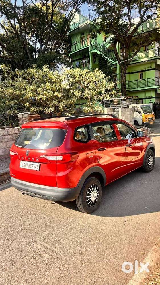 Renault Triber 1.0 Rxe, 2019, Petrol