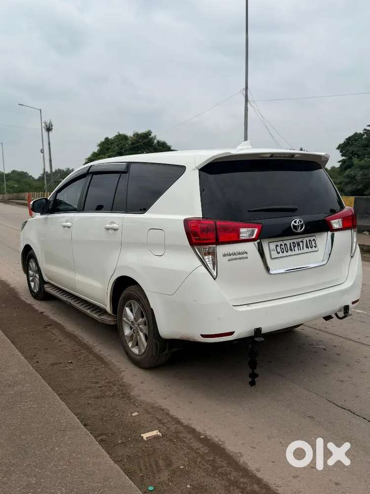 Toyota Innova Crysta 2023