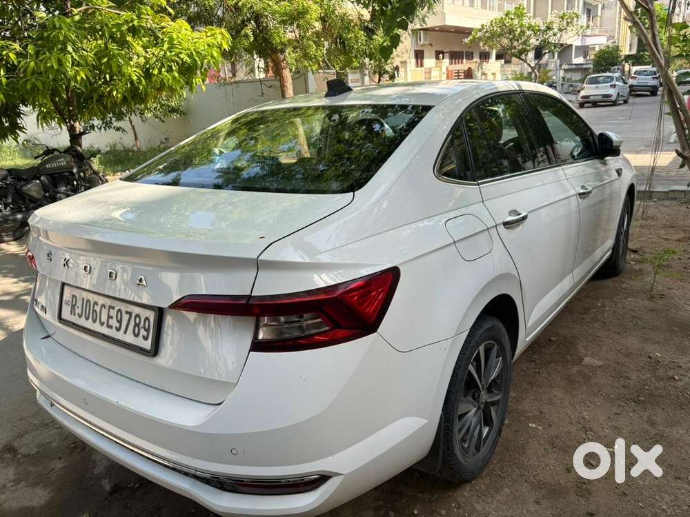 Skoda Slavia 2022 Petrol Well Maintained