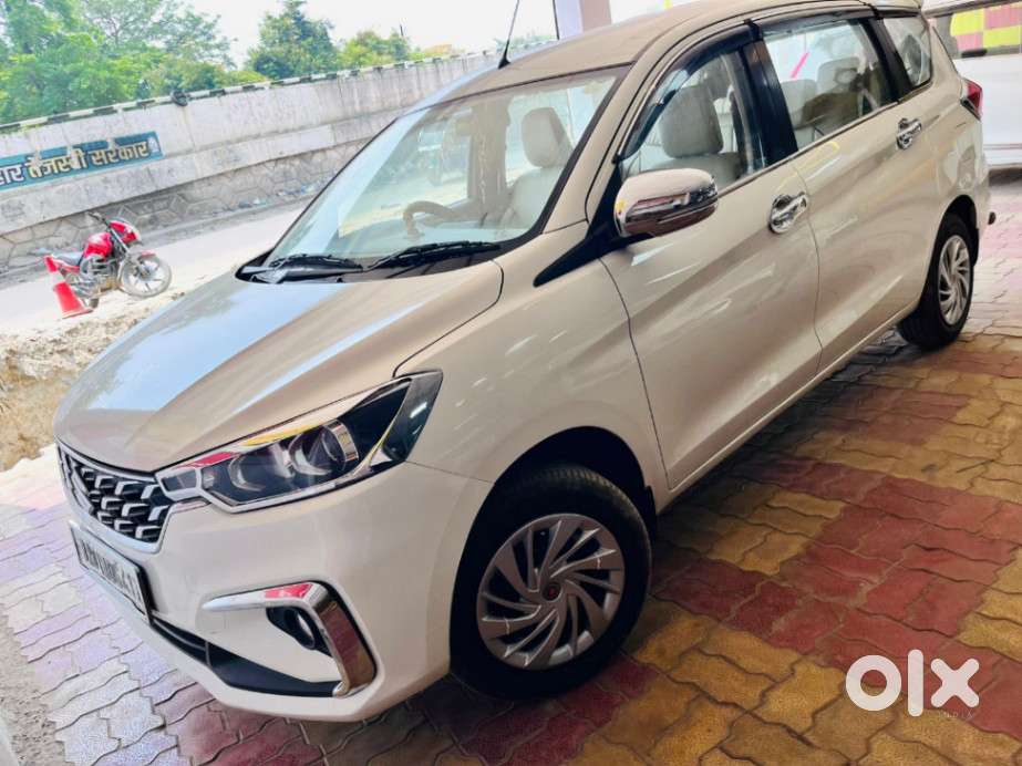 Maruti Suzuki Ertiga Vxi (o) Cng, 2023, Petrol
