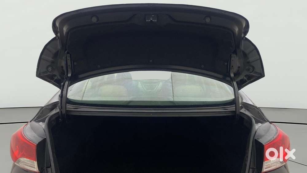 Hyundai New Elantra [ ] 1.6 Sx Diesl At, 2014, Diesel