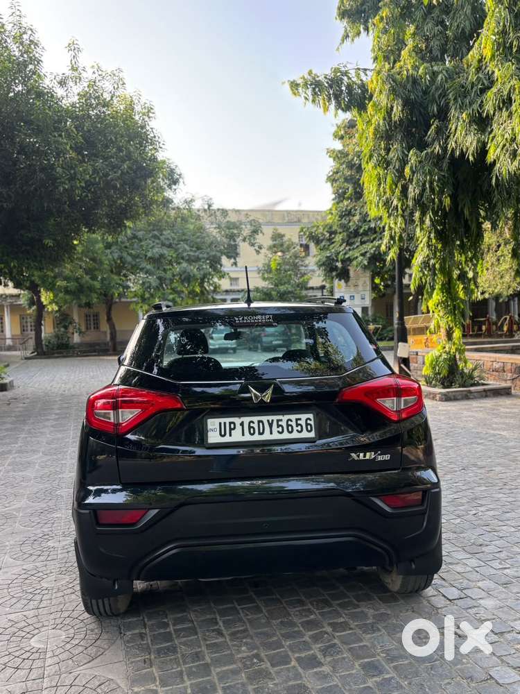 Mahindra Xuv300 W6 Diesel, 2023, Diesel