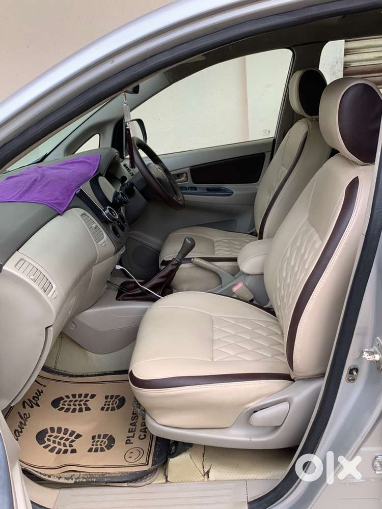 Toyota Innova Diesel Manual 2011 Year In Good & Excellent Condition