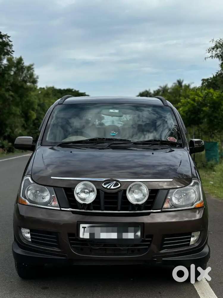Mahindra Xylo 2016