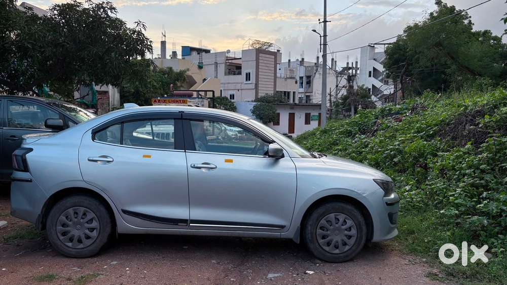 Maruti Dzire 1.2 Vxi 2025