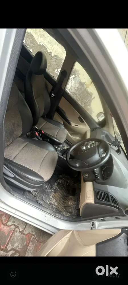 Hyundai Eon Magna 2015