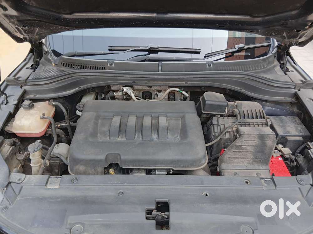 Mahindra Xuv700 2.2 Ax 7 Diesel Mt Str, 2022, Diesel