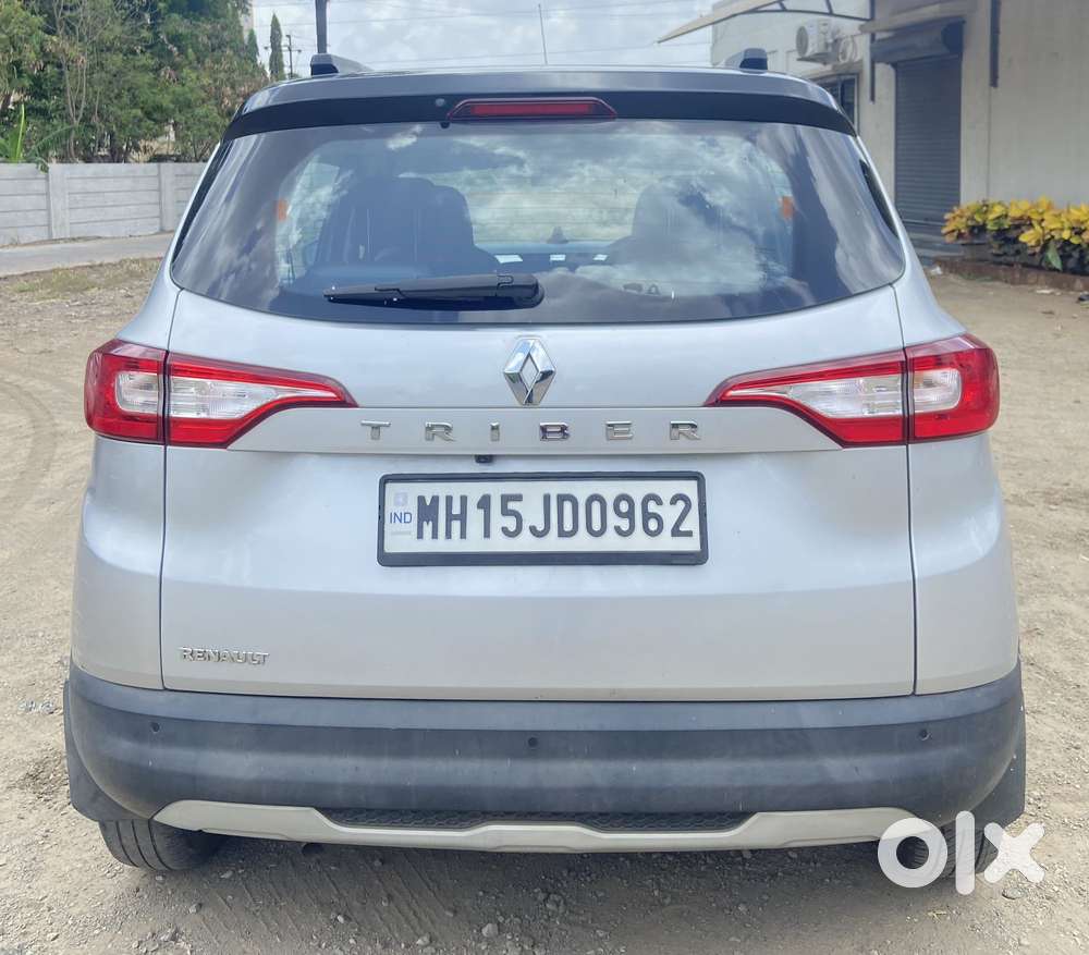Renault Triber Rxz, 2022, Petrol
