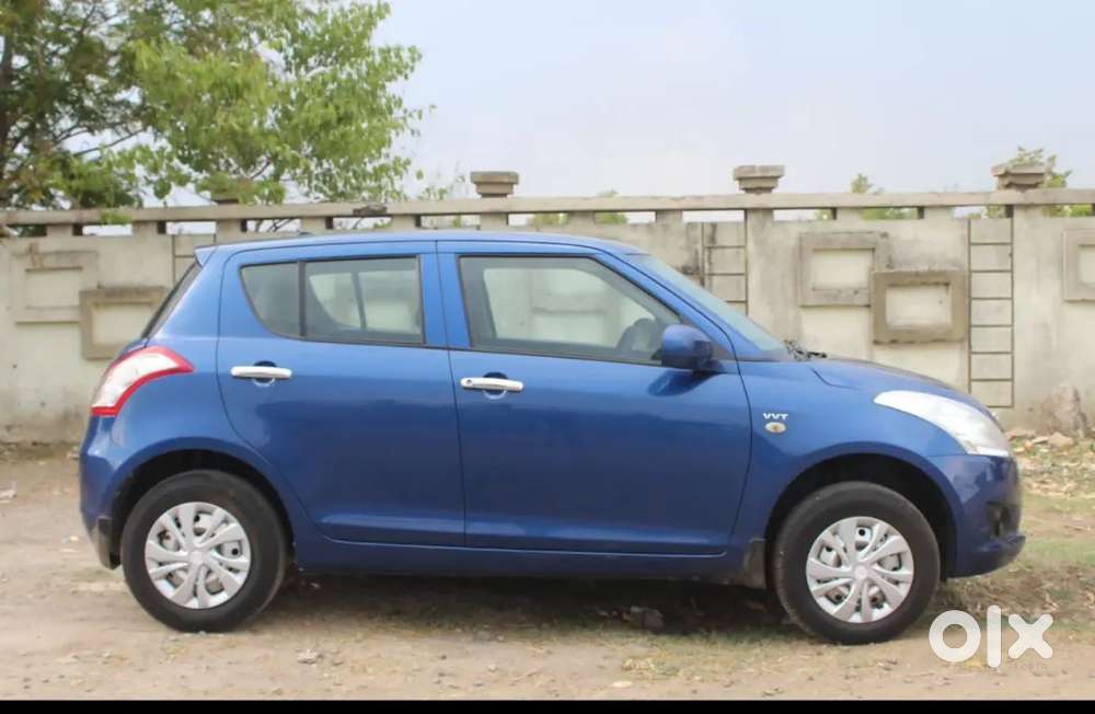 Maruti Swift Lxi Petrol 2012