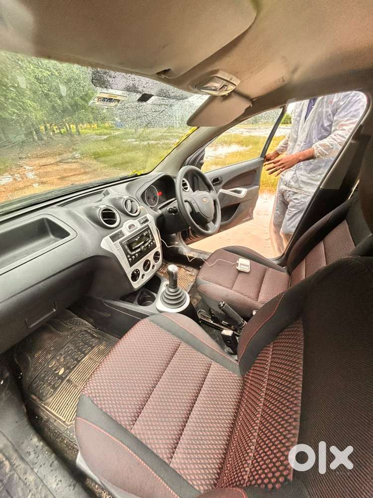 Ford Figo 1.2 Petrol 2010