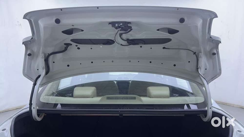 Maruti Suzuki Dzire Zxi Plus Ags, 2024, Petrol