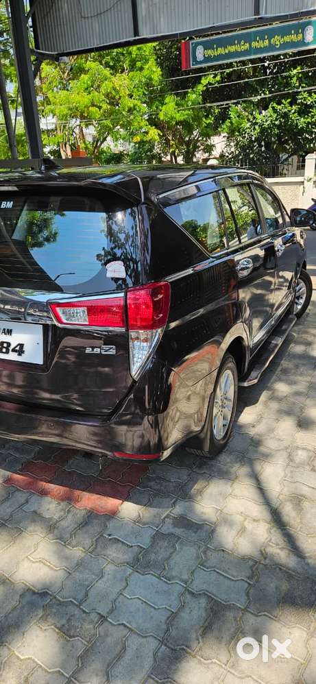Toyota Innova Crysta 2.8z Automatic, 2017, Diesel