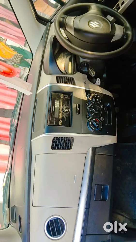 2016 Model  Company Fitted Cng   5 Years And 6.months.left Of This Car