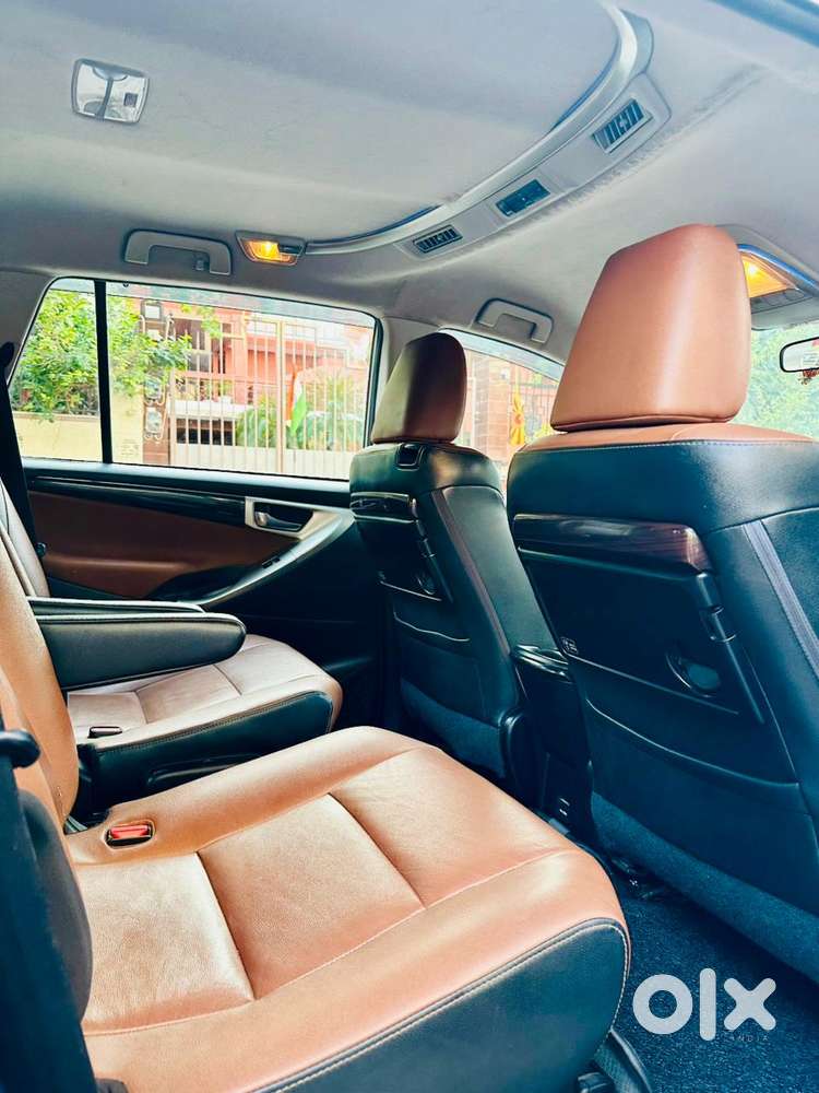 Toyota Innova Crysta 2.7 Zx At, 2019, Petrol