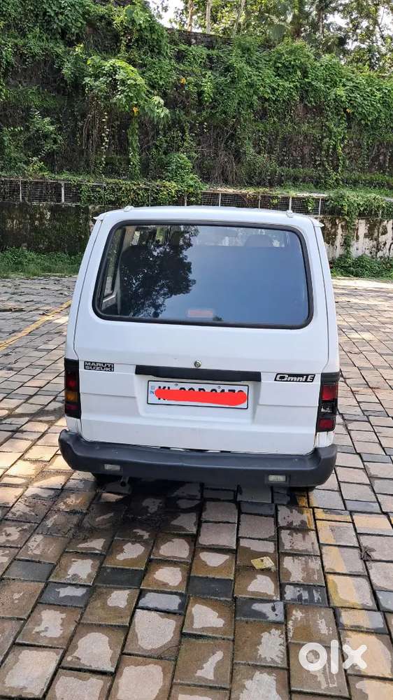Maruti Suzuki Omni 2012