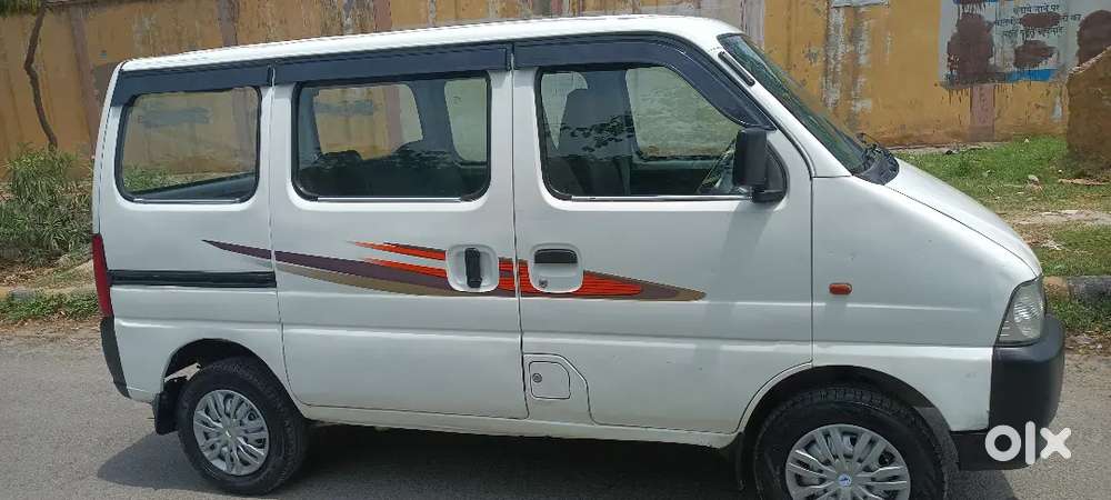 Maruti Suzuki Eeco 2017