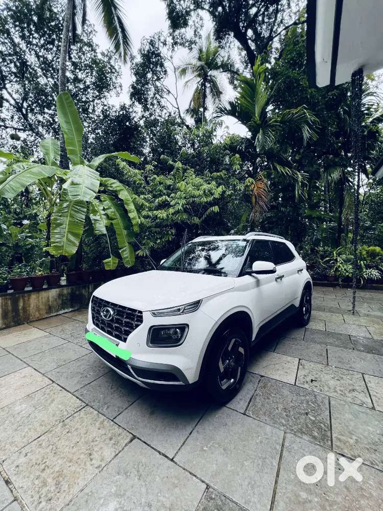 Hyundai Venue Turbo Imt