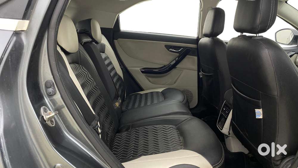 Tata Nexon Xza Plus Diesel Dark Edition, 2023, Diesel