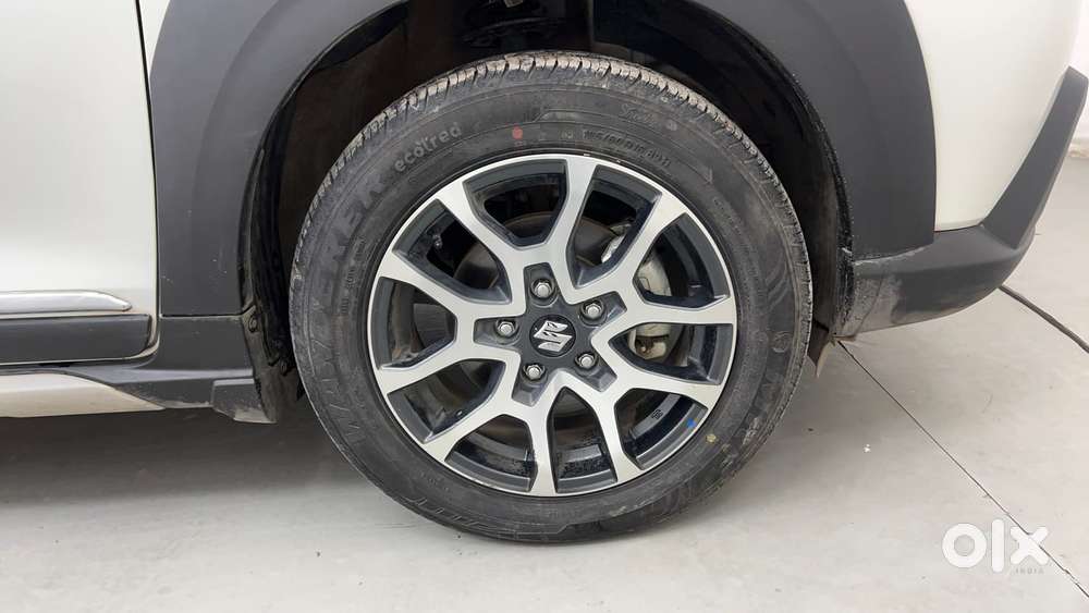 Maruti Suzuki Xl6 1.5 Zeta Mt, 2024, Petrol
