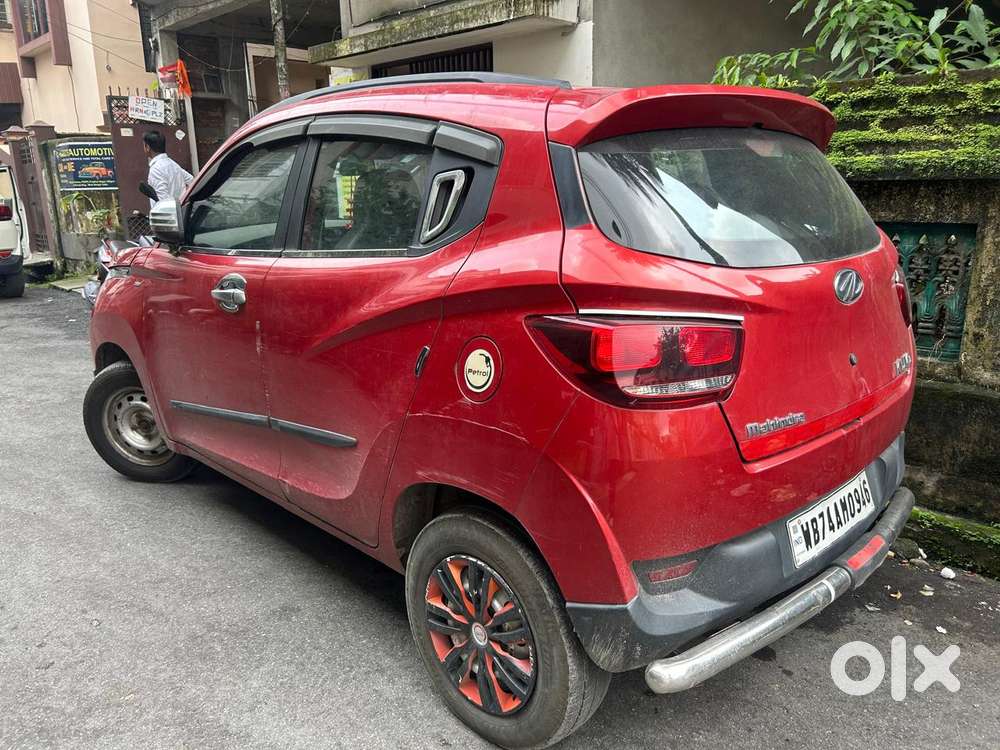 Mahindra Kuv 100 G80 K2, 2016, Petrol