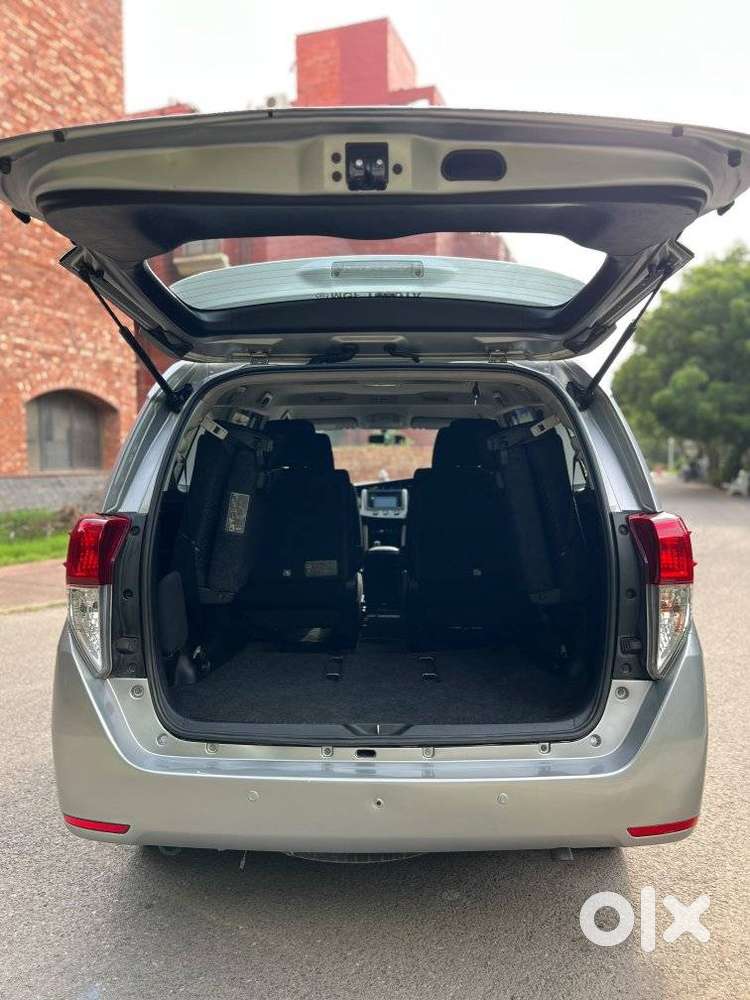 Toyota Innova Crysta, 2017, Petrol
