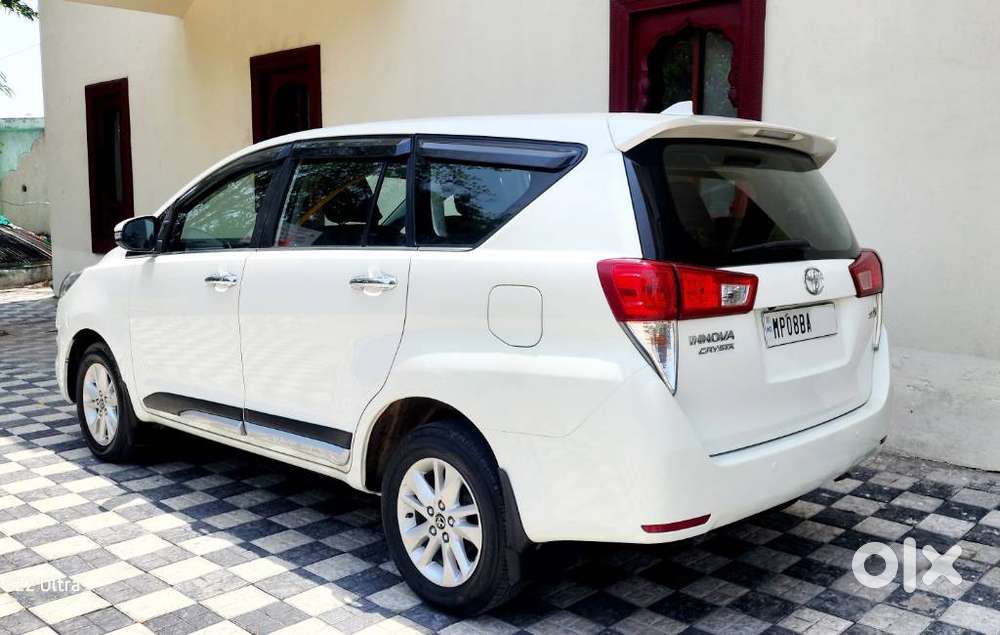 Toyota Innova Crysta 2.4 Vx Mt 8s, 2018, Diesel