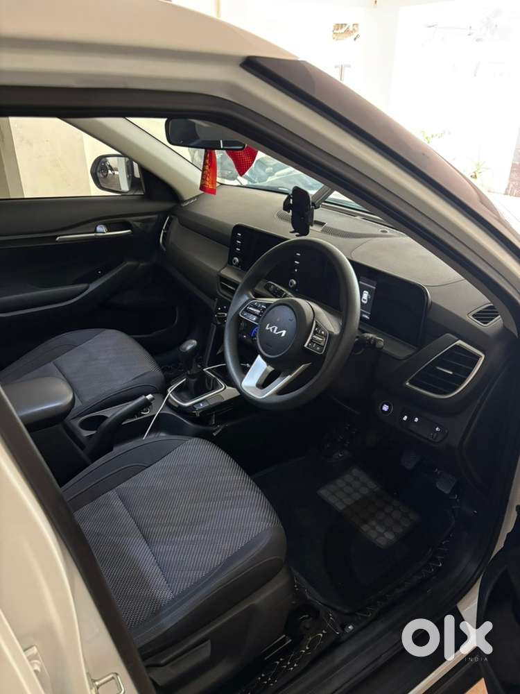 10th Month Old Kia Seltos Htk Optional