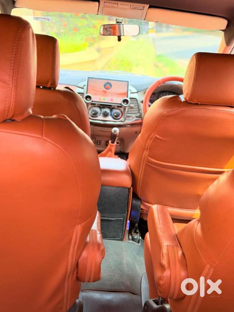 Toyota Innova 2.5 Gx 8 Seater Limited Edition, 2016, Diesel