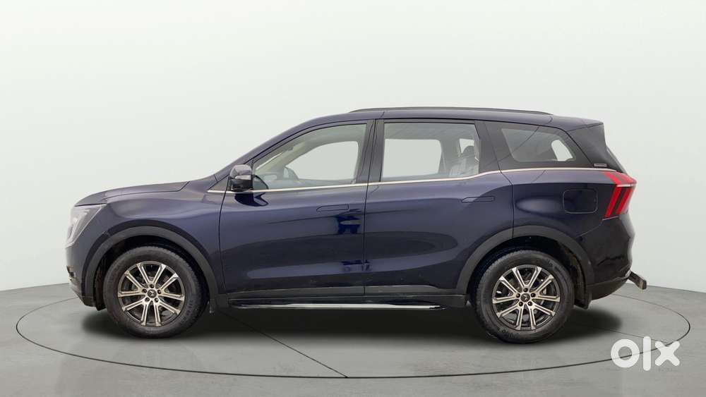 Mahindra Xuv700 2.2 Ax 7 Diesel At Luxury Pack Str, 2022, Diesel