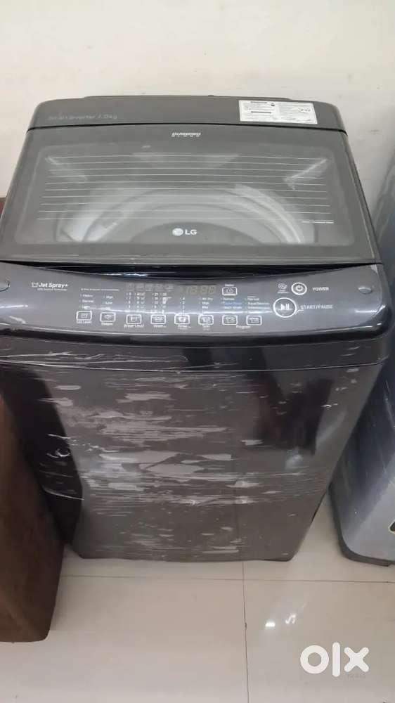 Used washing machine in very good condition with warranty