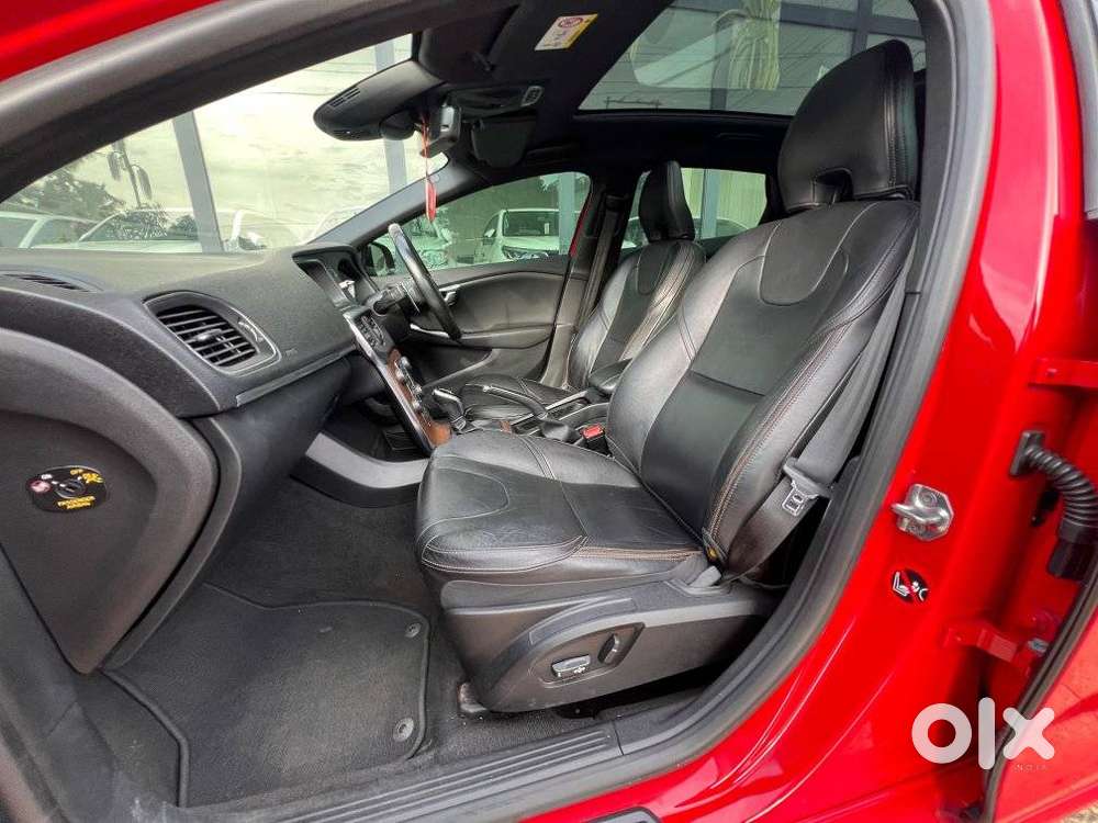 Volvo V40, 2017, Diesel