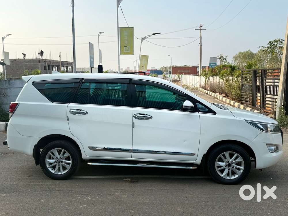 Toyota Innova Crysta 2.4 G Mt, 2018, Diesel