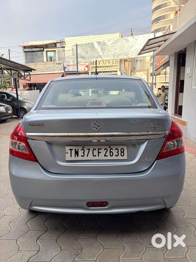 Maruti Suzuki Swift Dzire 1.2 Vxi Bsiv, 2013, Petrol