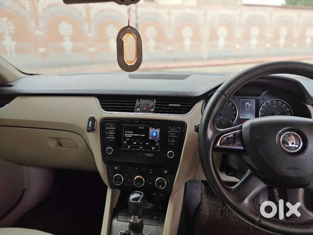 Octavia In Immaculate Condition And Accessories Worth 4.5 Lacs
