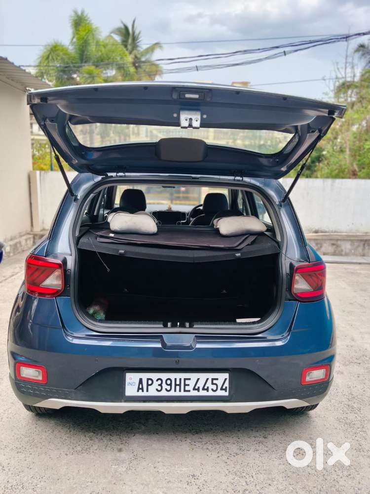 Hyundai Venue, 2020, Petrol